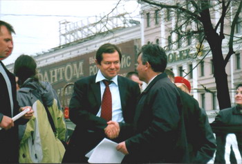 С.Ю.Глазьев на митинге на Пушкинской площади 17 апреля. 
